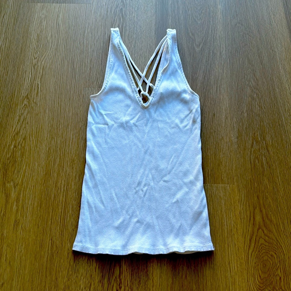 Express One Eleven Ribbed Strappy V Neck Tank, Size XS
